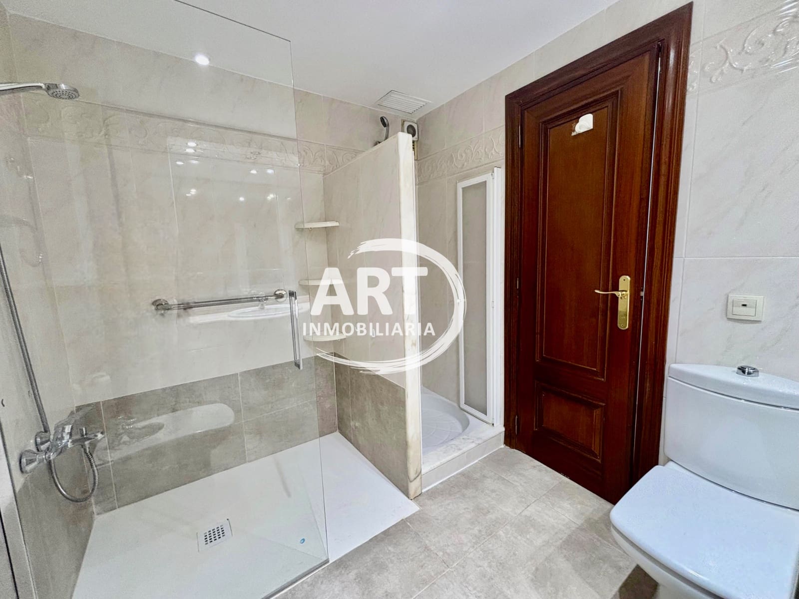 4 slaapkamer Flat te koop in Valencia stad met garage - € 850.000 (Ref: 9790228)