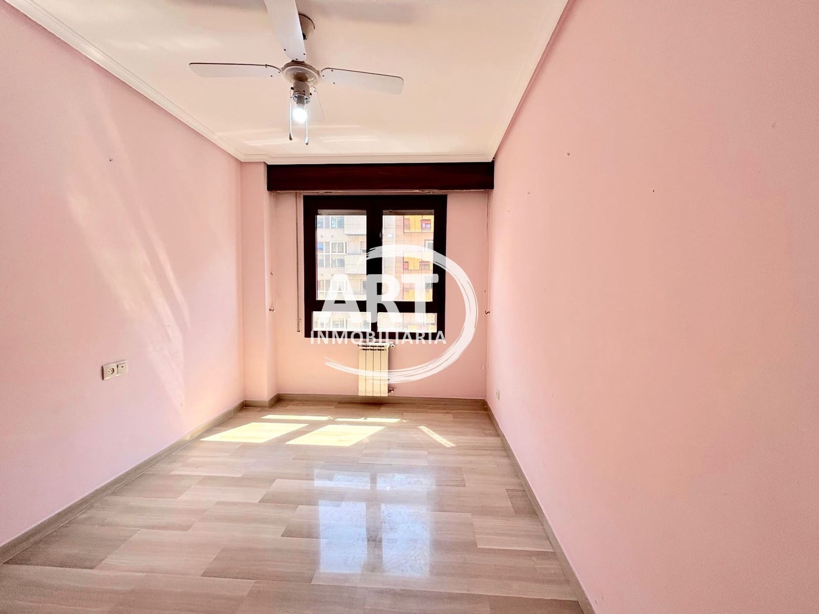 4 slaapkamer Flat te koop in Valencia stad met garage - € 850.000 (Ref: 9790228)