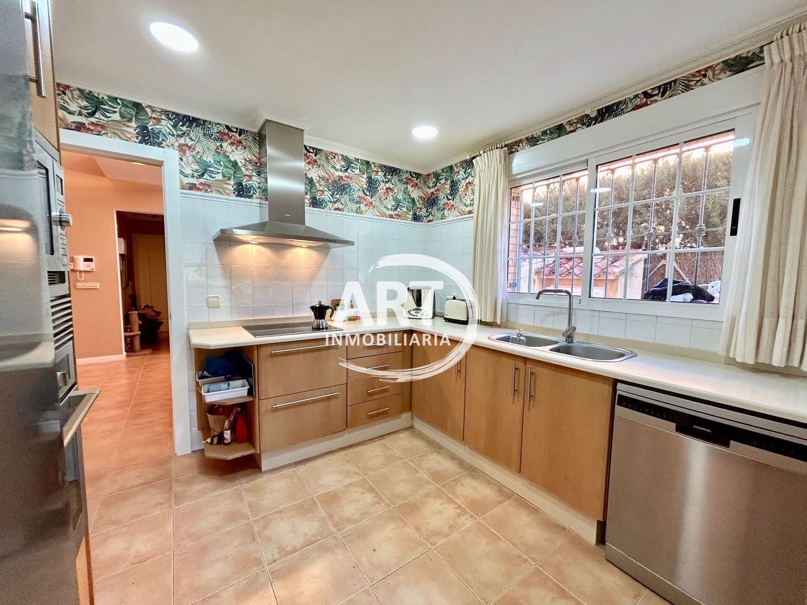 4 sypialnia Willa na sprzedaż w L'Eliana z basenem garażem - 675 000 € (Ref: 9790229)