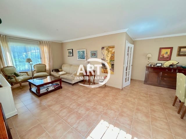 4 sypialnia Willa na sprzedaż w L'Eliana z basenem garażem - 675 000 € (Ref: 9790229)