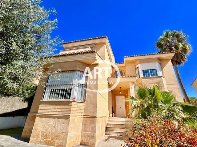 4 sypialnia Willa na sprzedaż w L'Eliana z basenem garażem - 675 000 € (Ref: 9790229)