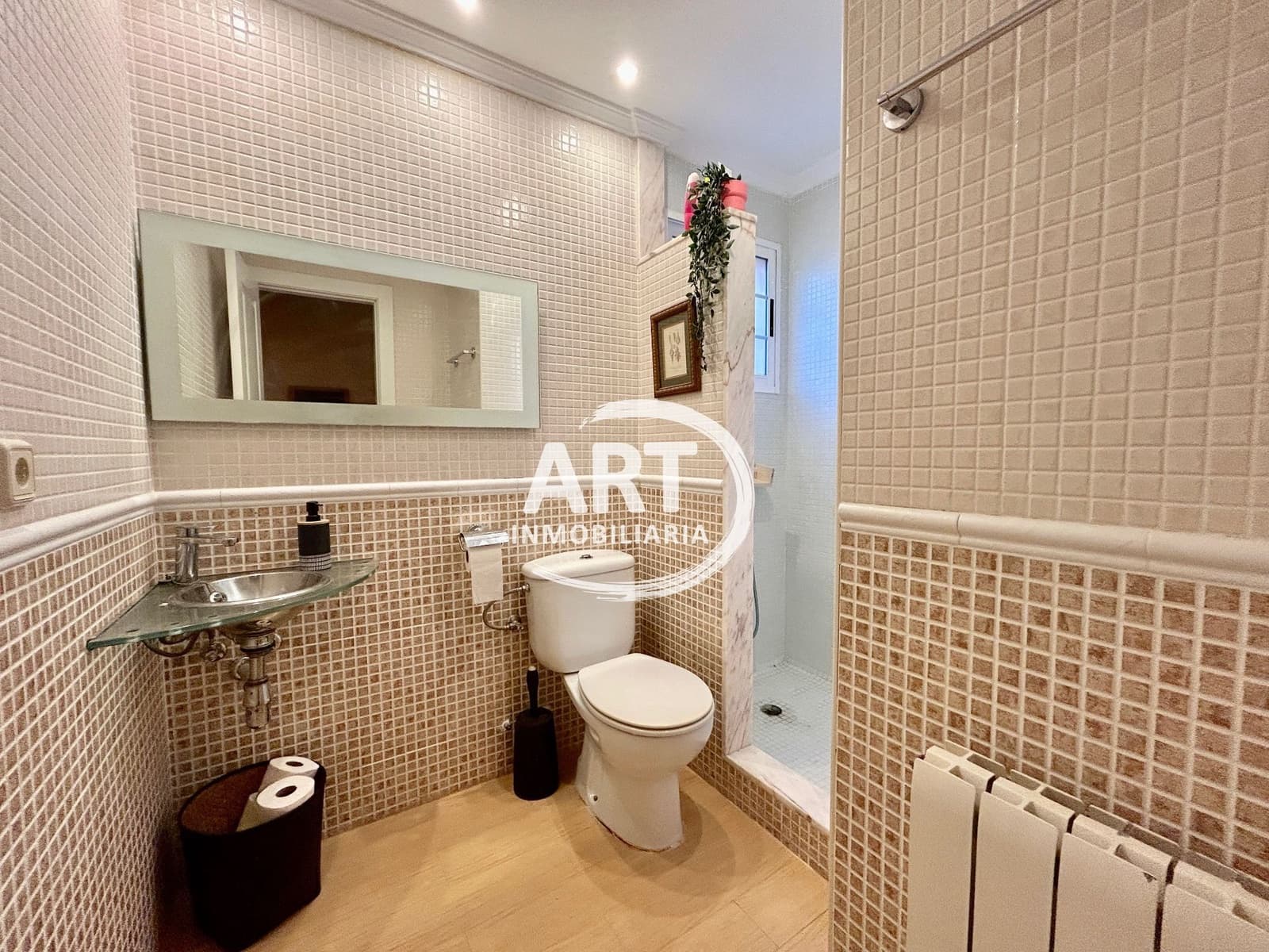 4 sypialnia Willa na sprzedaż w L'Eliana z basenem garażem - 675 000 € (Ref: 9790229)