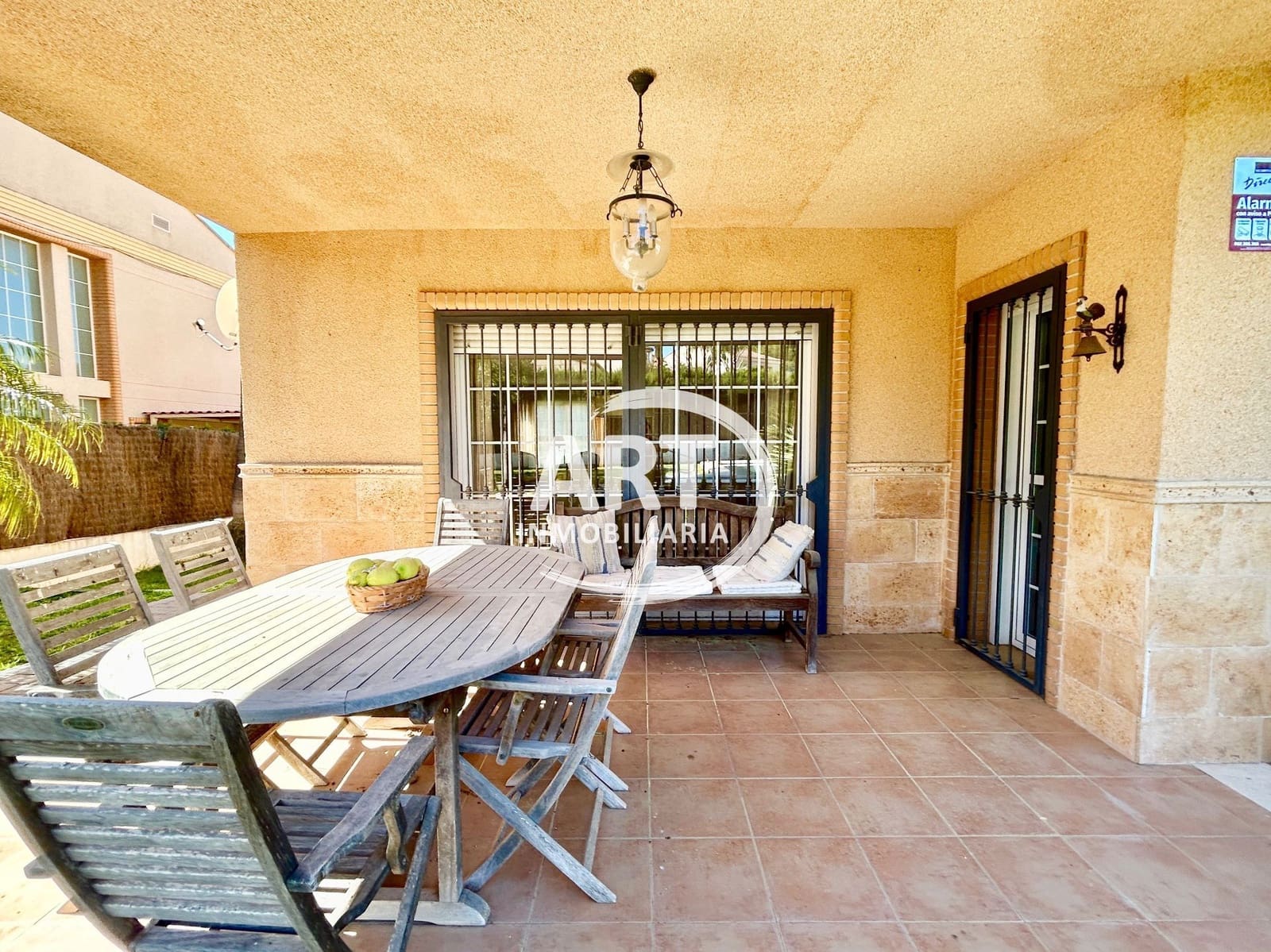 4 sypialnia Willa na sprzedaż w L'Eliana z basenem garażem - 675 000 € (Ref: 9790229)