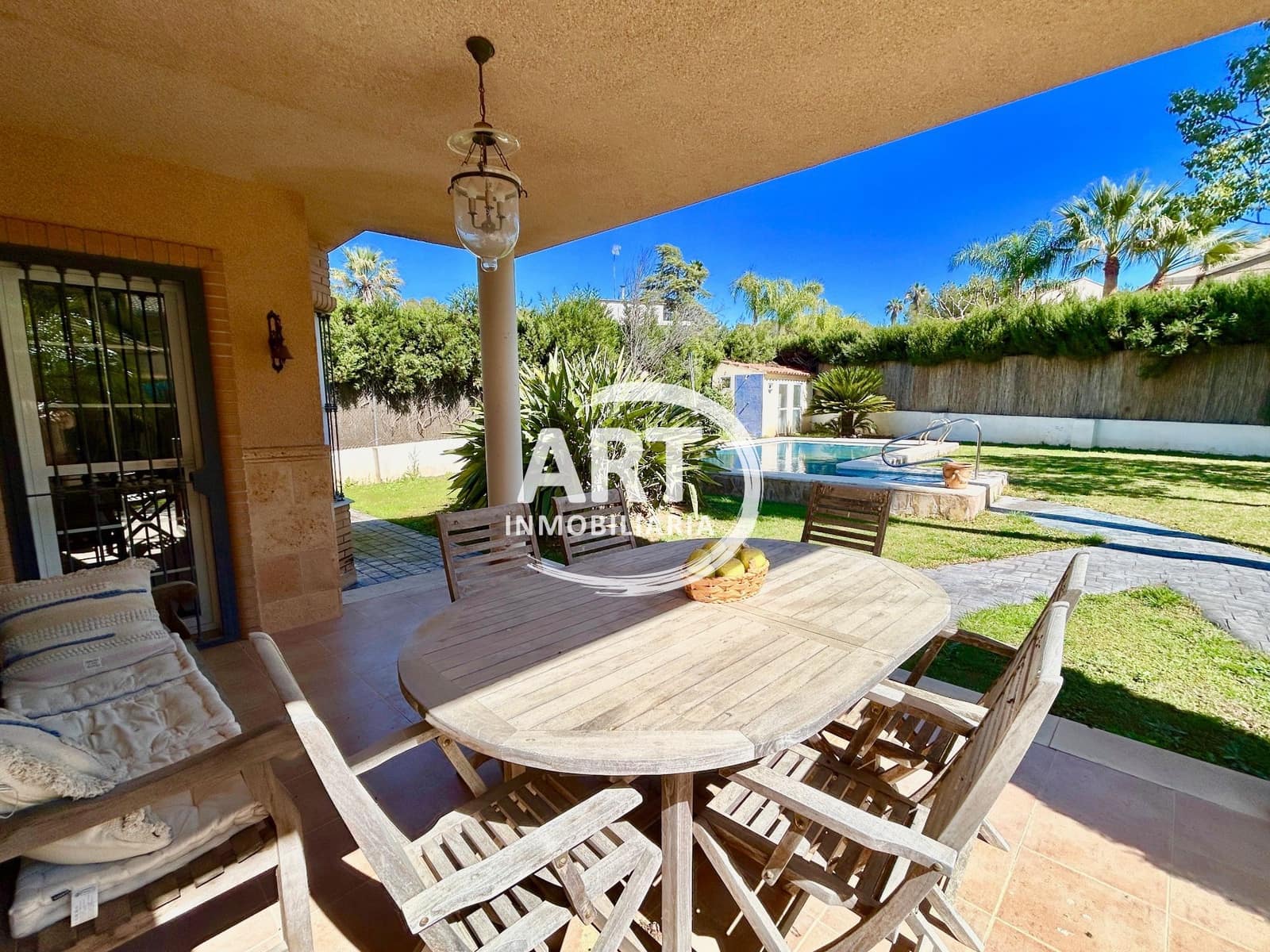 4 sypialnia Willa na sprzedaż w L'Eliana z basenem garażem - 675 000 € (Ref: 9790229)