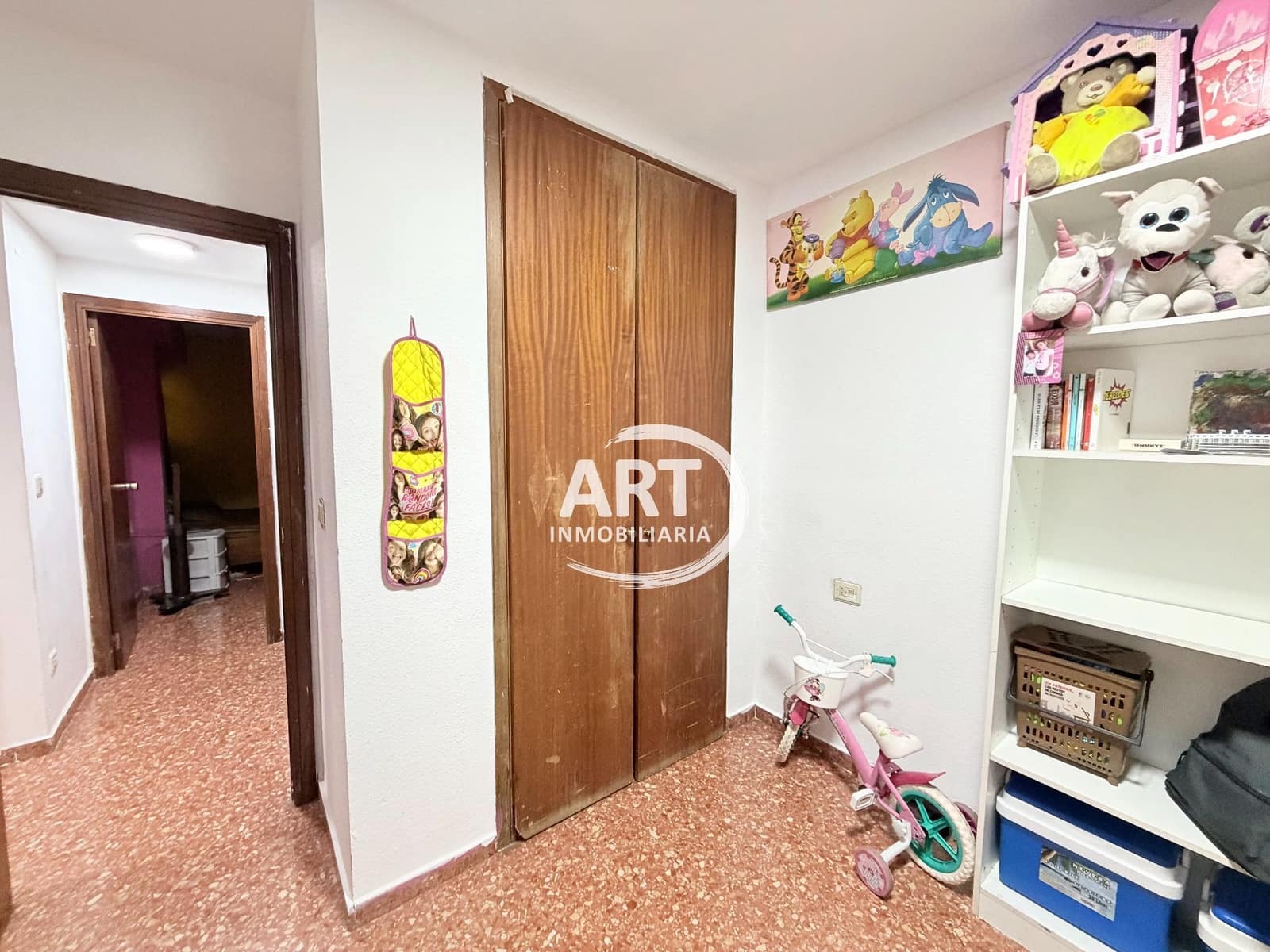 4 slaapkamer Flat te koop in Paterna met garage - € 179.000 (Ref: 9801018)