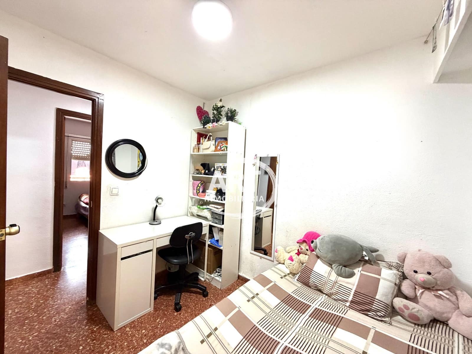 4 slaapkamer Flat te koop in Paterna met garage - € 179.000 (Ref: 9801018)