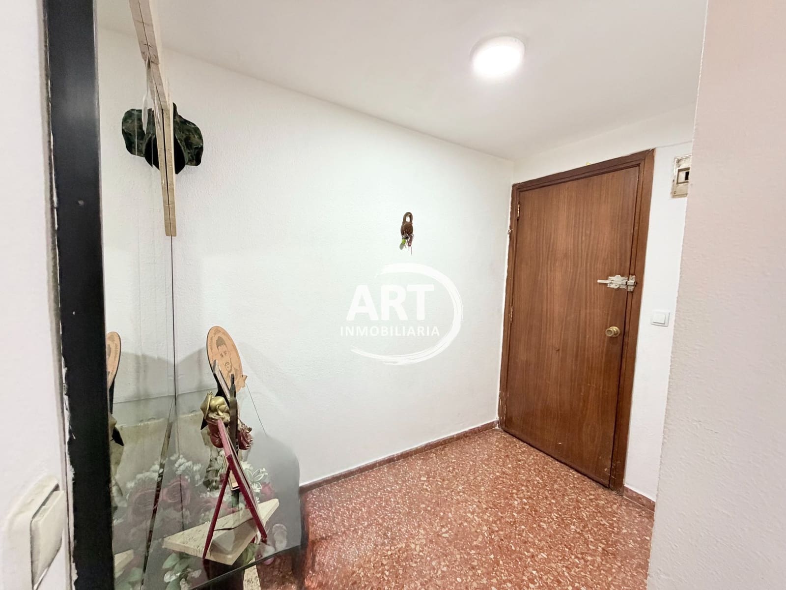 4 slaapkamer Flat te koop in Paterna met garage - € 179.000 (Ref: 9801018)