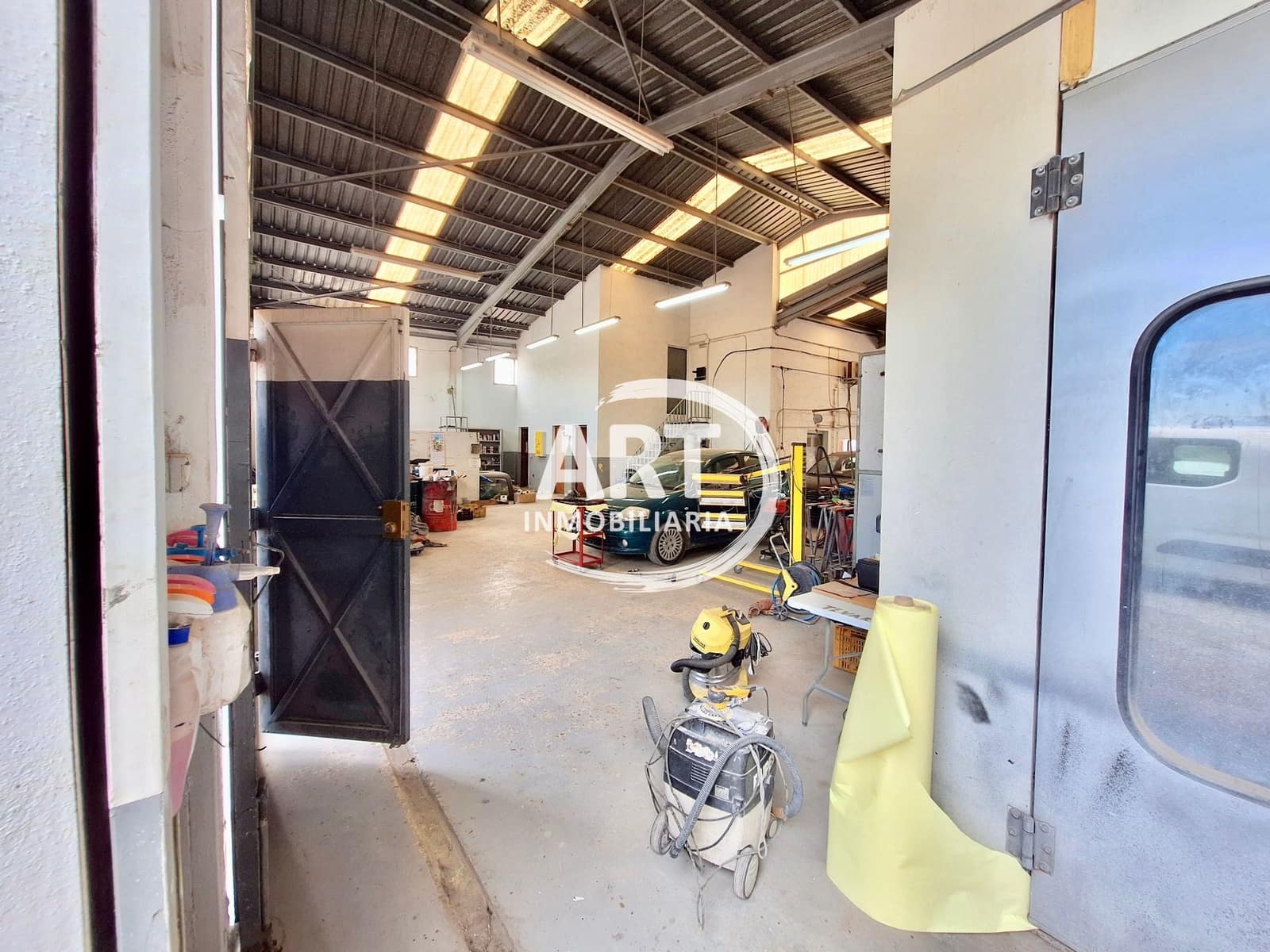 Kommersiell til leie i Betera - € 6 000 (Ref: 9807645)