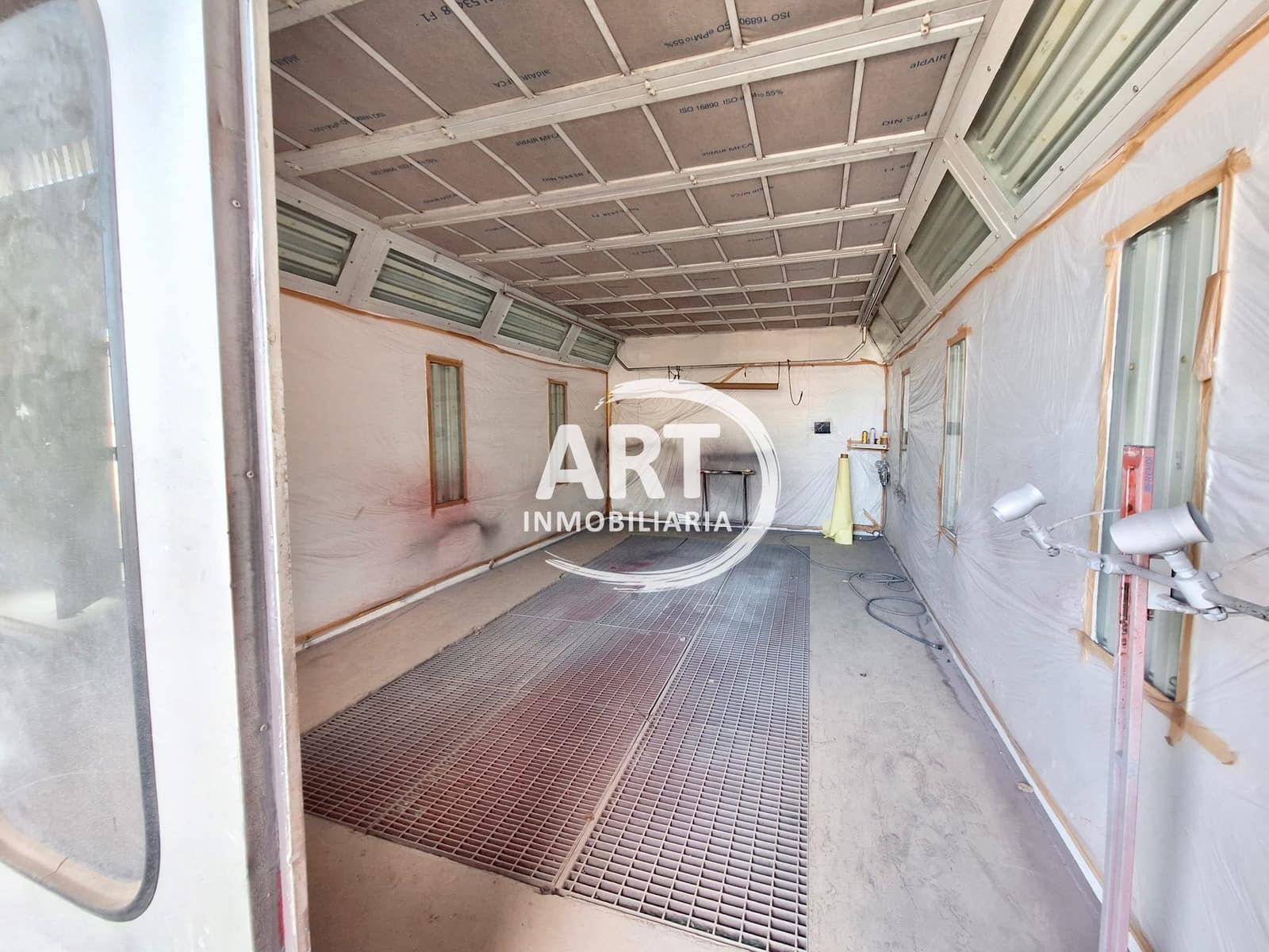 Kommersiell til leie i Betera - € 6 000 (Ref: 9807645)