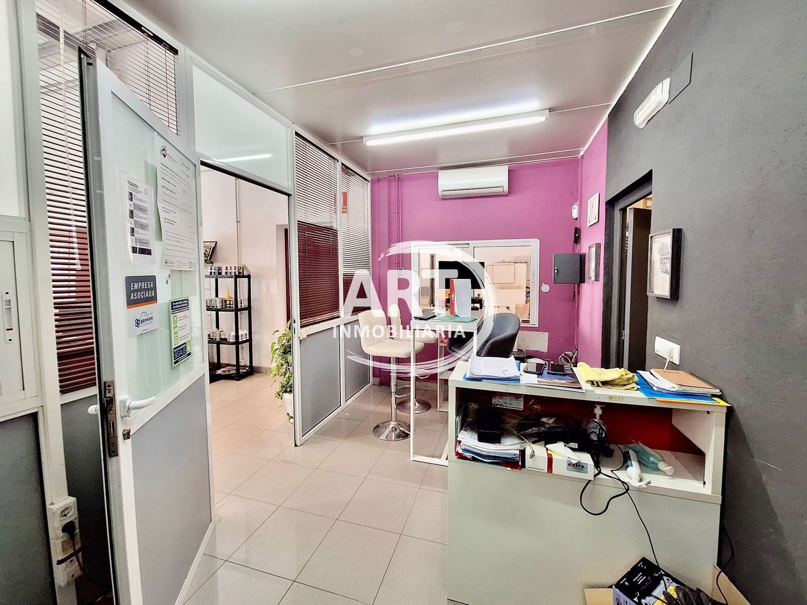 Kommersiell til leie i Betera - € 6 000 (Ref: 9807645)