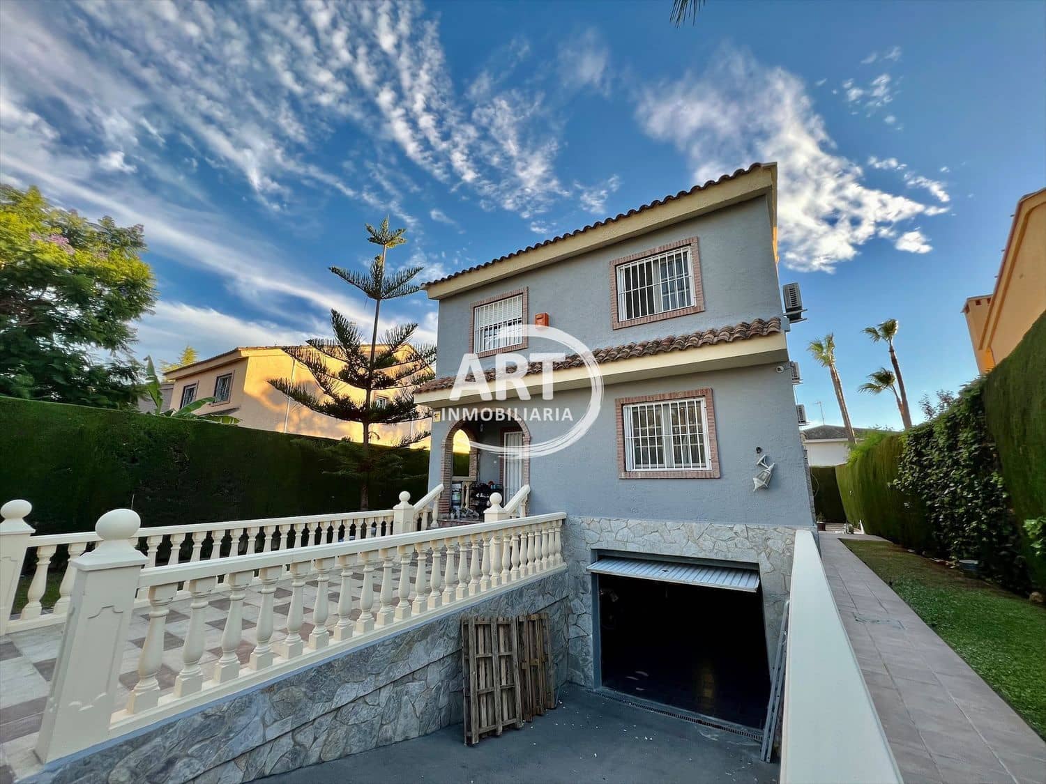 5 sovrum Villa att hyra i L'Eliana med pool garage - 3 200 € (Ref: 9811212)