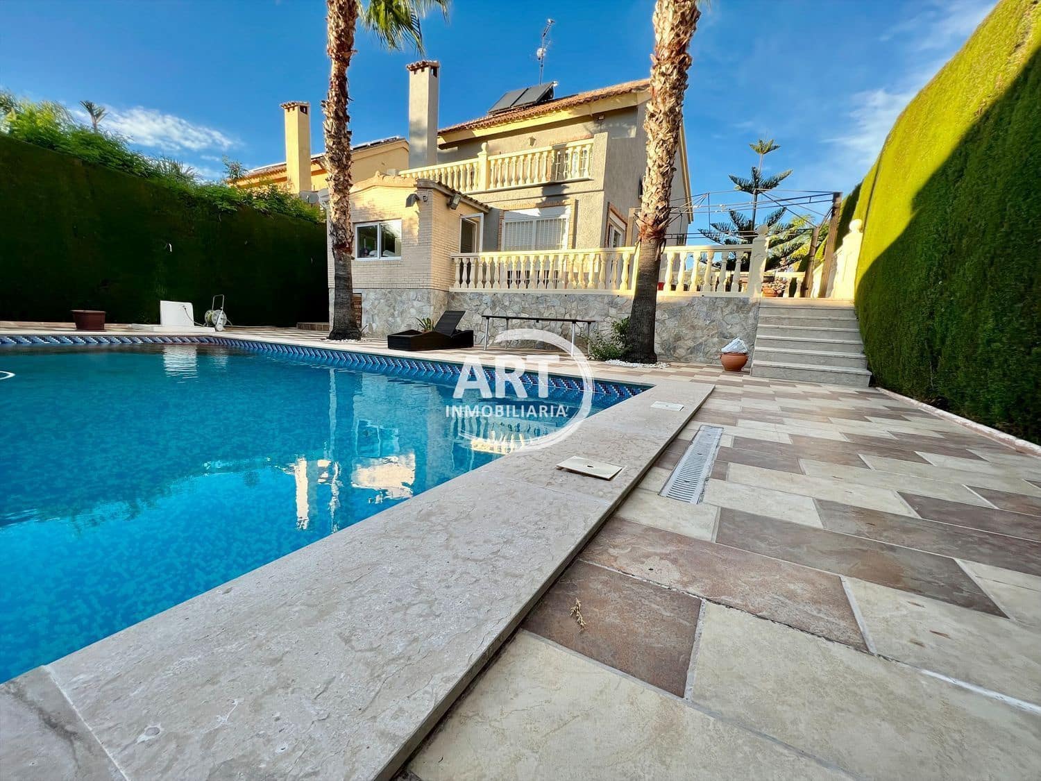5 sovrum Villa att hyra i L'Eliana med pool garage - 3 200 € (Ref: 9811212)