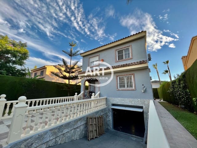 5 sovrum Villa att hyra i L'Eliana med pool garage - 3 200 € (Ref: 9811212)