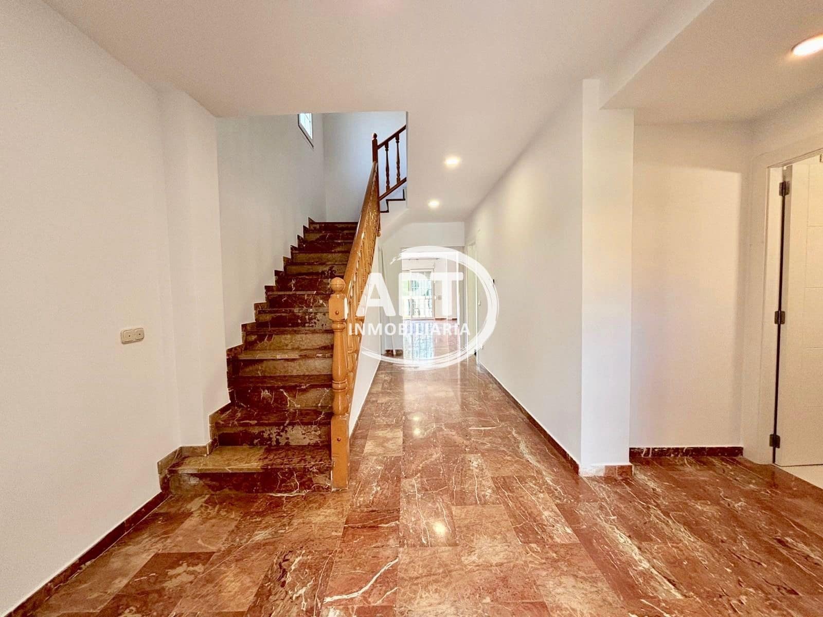 5 sovrum Villa att hyra i L'Eliana med pool garage - 3 200 € (Ref: 9811212)