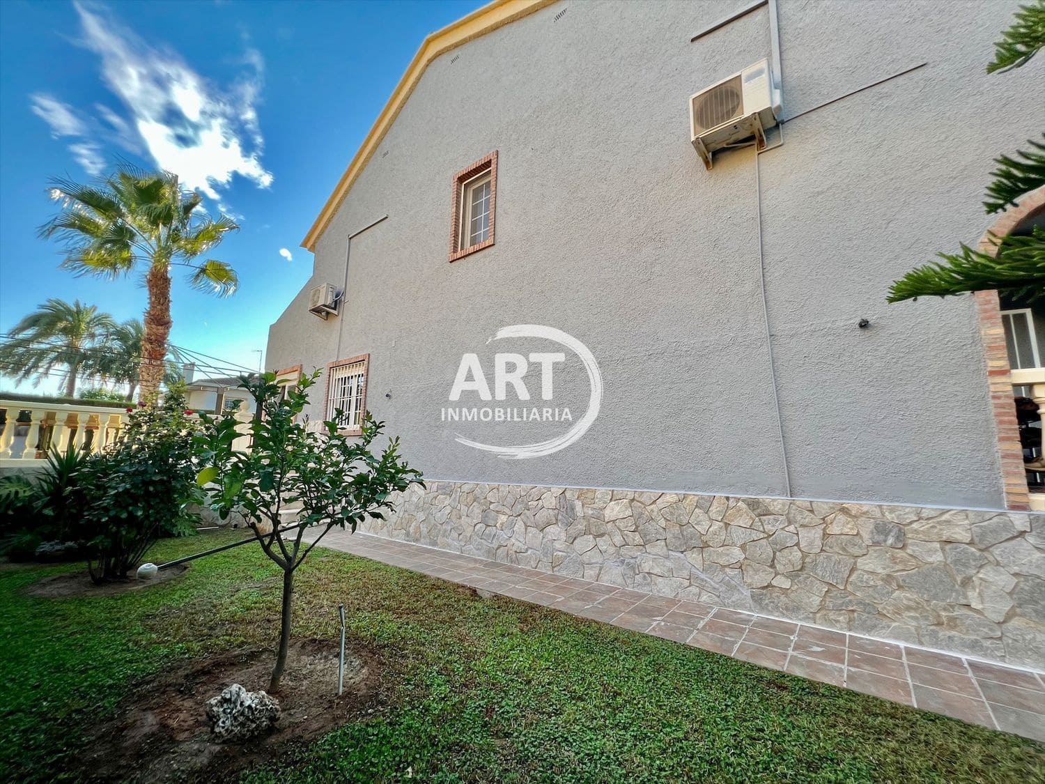 5 sovrum Villa att hyra i L'Eliana med pool garage - 3 200 € (Ref: 9811212)