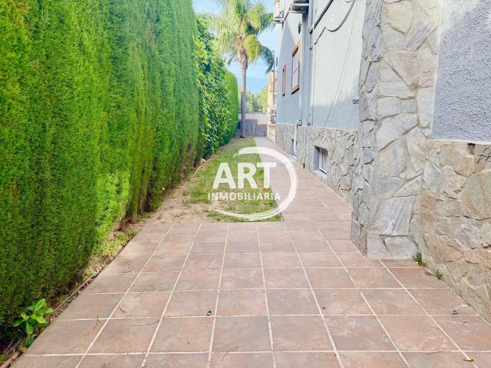 5 sovrum Villa att hyra i L'Eliana med pool garage - 3 200 € (Ref: 9811212)