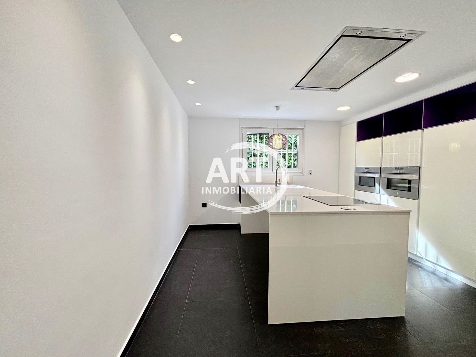 5 sovrum Villa att hyra i L'Eliana med pool garage - 3 200 € (Ref: 9811212)