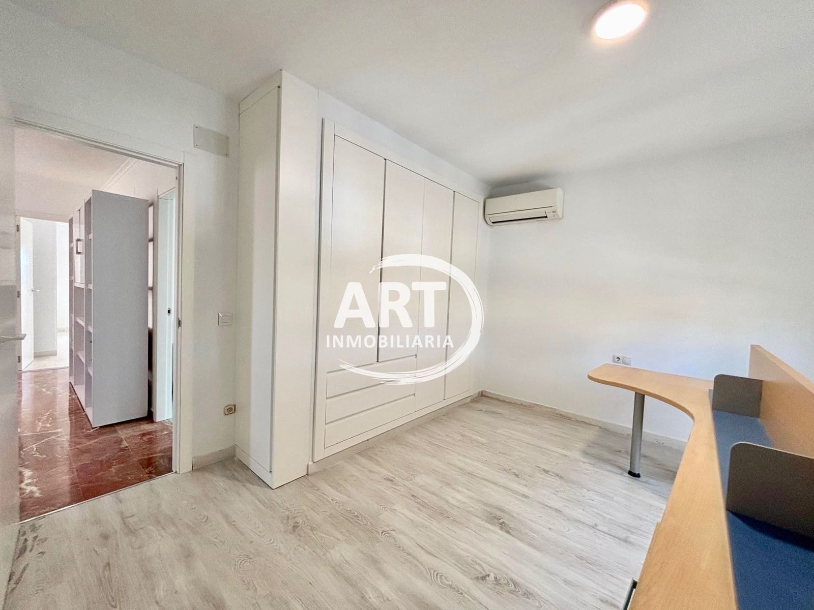 5 sovrum Villa att hyra i L'Eliana med pool garage - 3 200 € (Ref: 9811212)