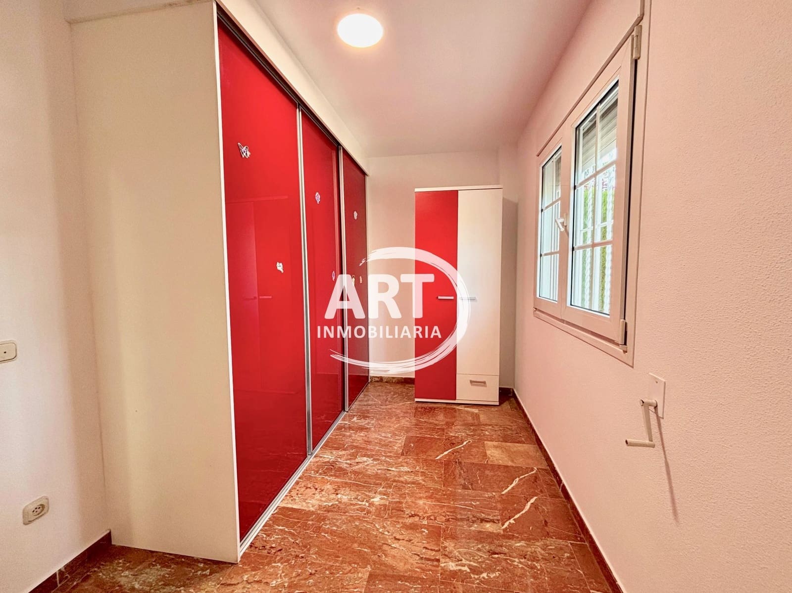 5 sovrum Villa att hyra i L'Eliana med pool garage - 3 200 € (Ref: 9811212)