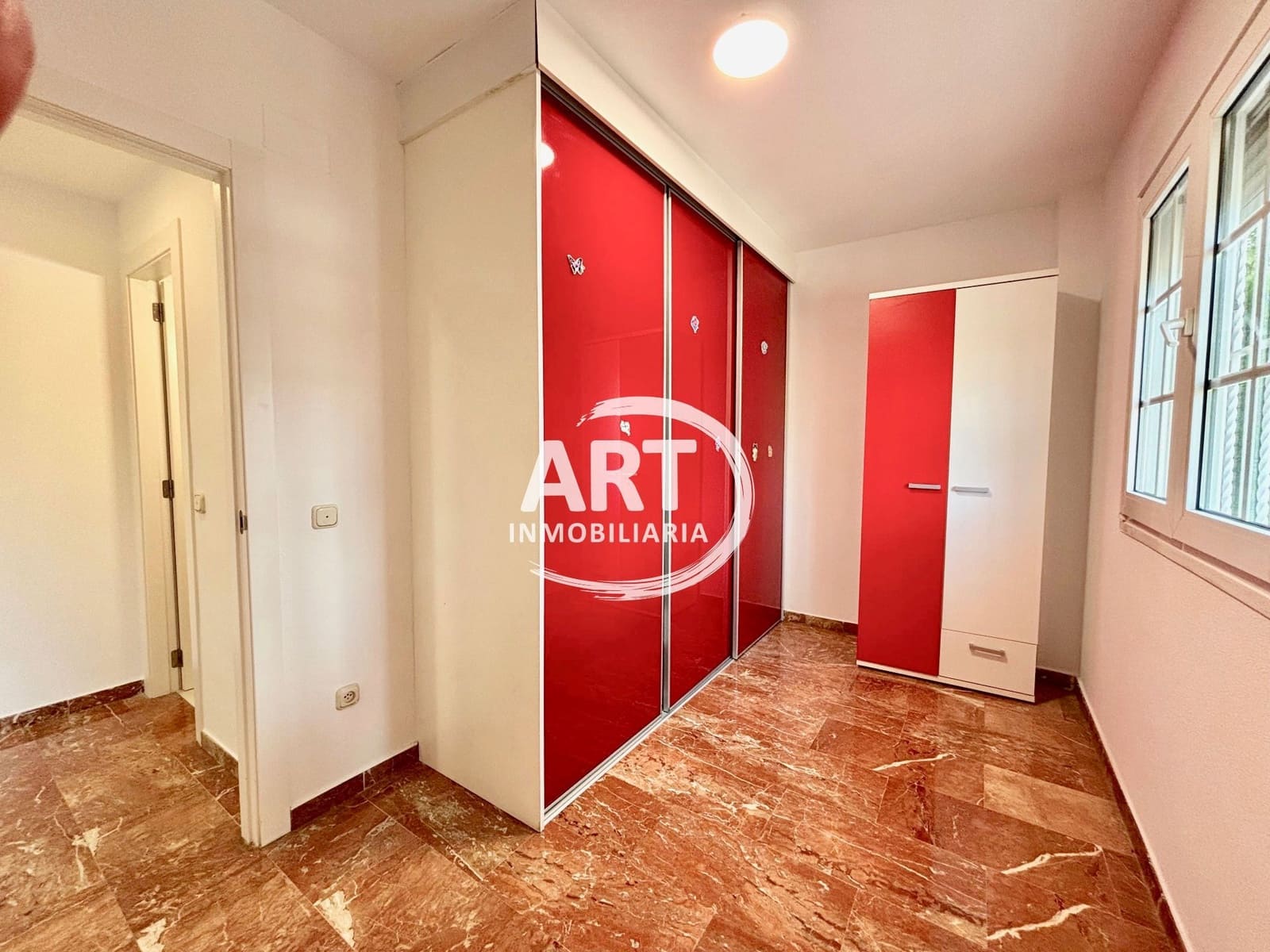 5 sovrum Villa att hyra i L'Eliana med pool garage - 3 200 € (Ref: 9811212)