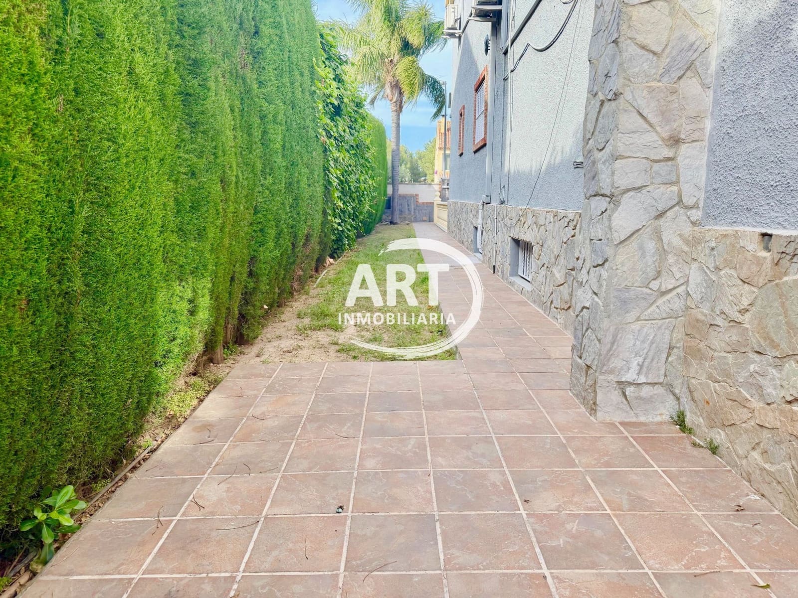5 sovrum Villa att hyra i L'Eliana med pool garage - 3 200 € (Ref: 9811212)