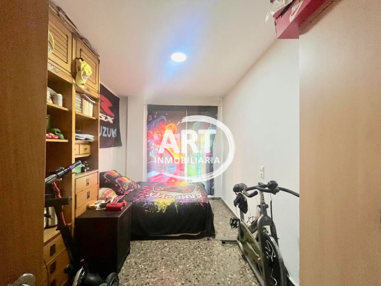 3 slaapkamer Flat te huur in Lliria met garage - € 890 (Ref: 9815477)