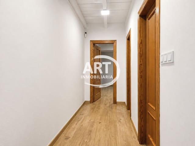 4 makuuhuone Huvila myytävänä paikassa Moncada - 450 000 € (Ref: 9815479)