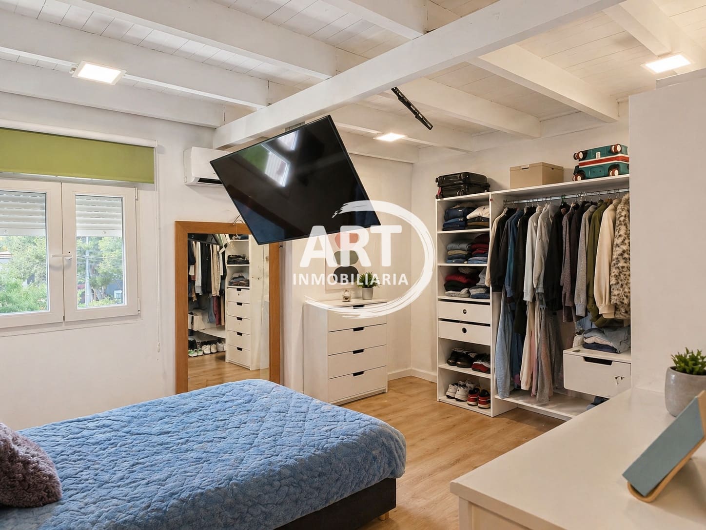 4 makuuhuone Huvila myytävänä paikassa Moncada - 450 000 € (Ref: 9815479)