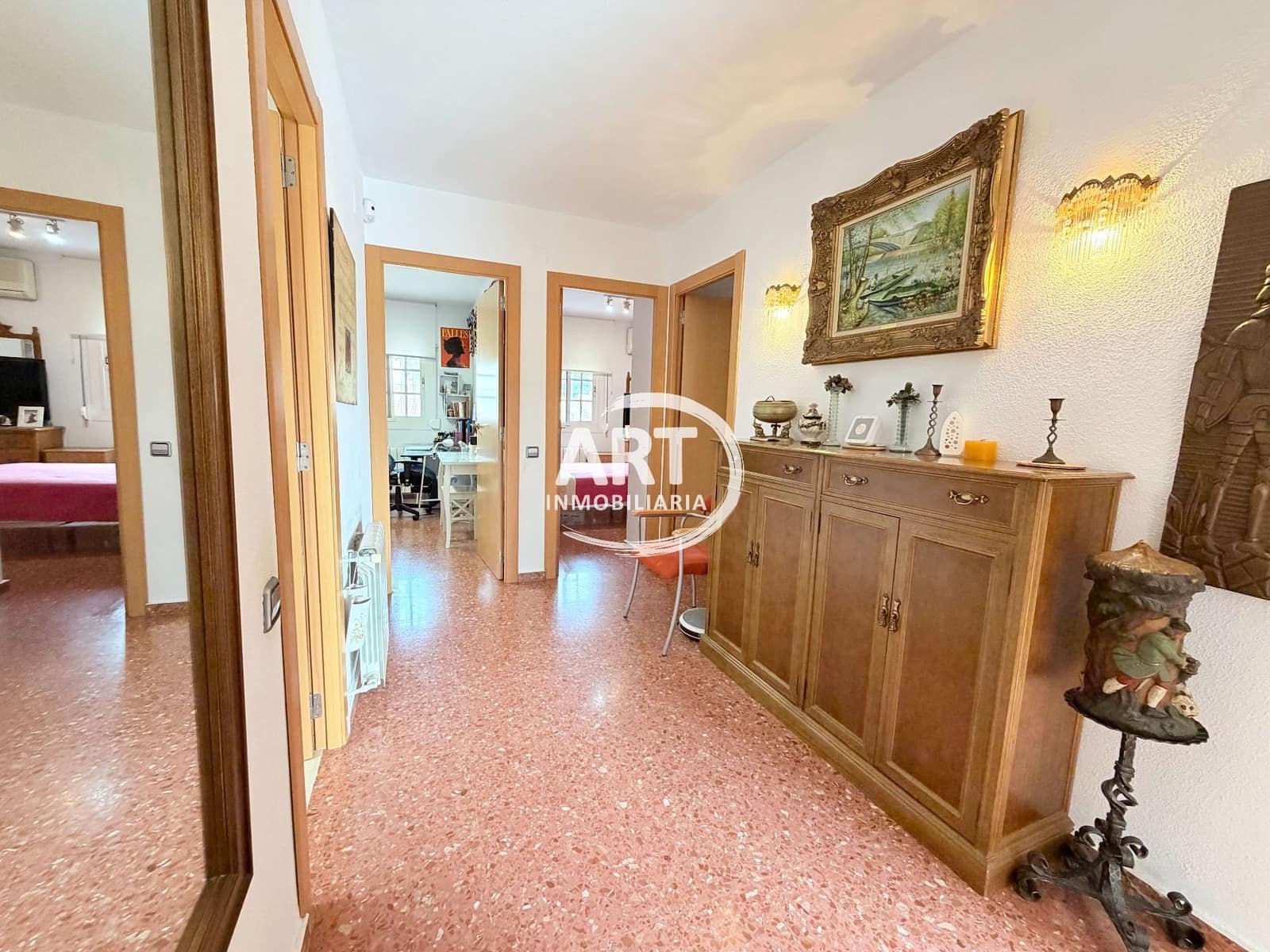 4 makuuhuone Huvila myytävänä paikassa San Antonio de Benageber mukana uima-altaan 
autotalli - 650 000 € (Ref: 9815481)