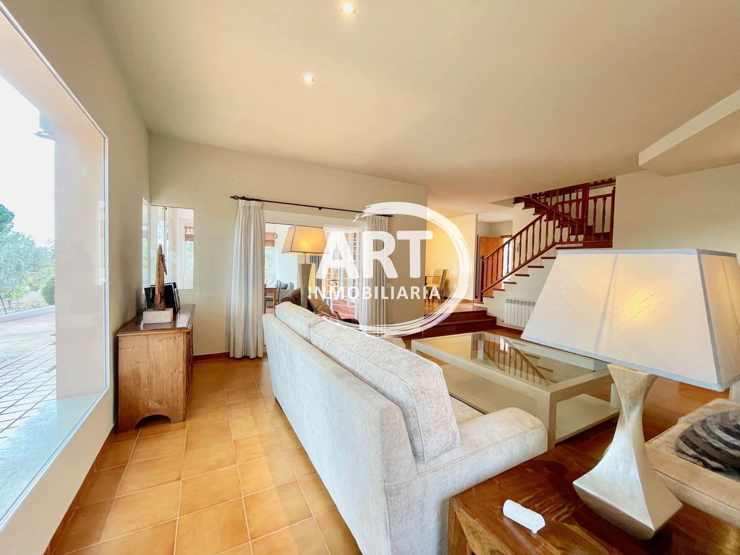 6 slaapkamer Villa te huur in San Antonio de Benageber met zwembad garage - € 3.800 (Ref: 9816976)