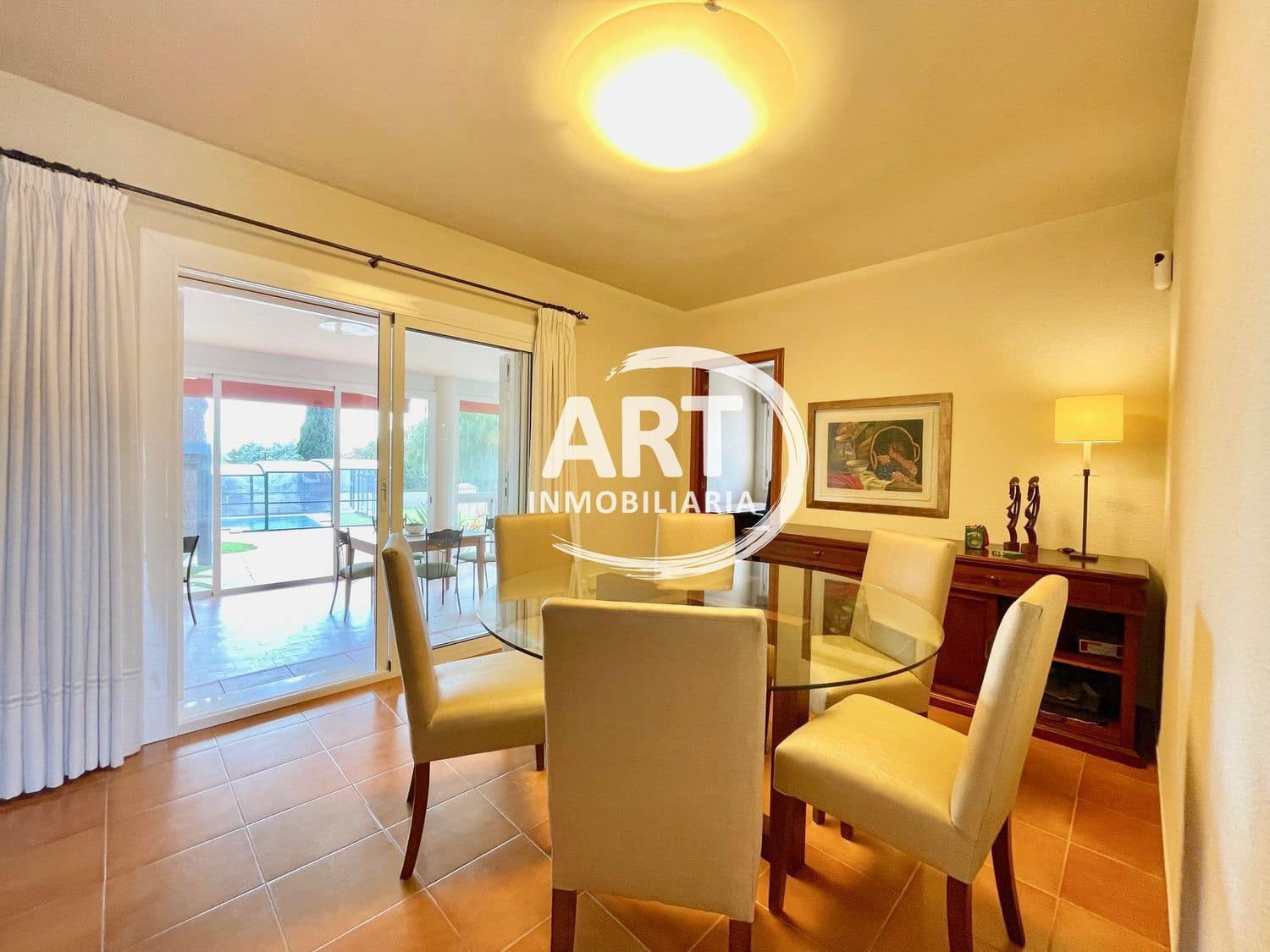 6 slaapkamer Villa te huur in San Antonio de Benageber met zwembad garage - € 3.800 (Ref: 9816976)