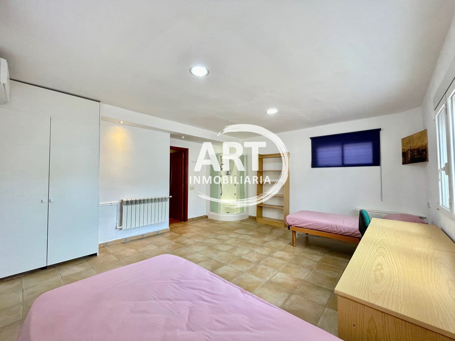 6 slaapkamer Villa te huur in San Antonio de Benageber met zwembad garage - € 3.800 (Ref: 9816976)