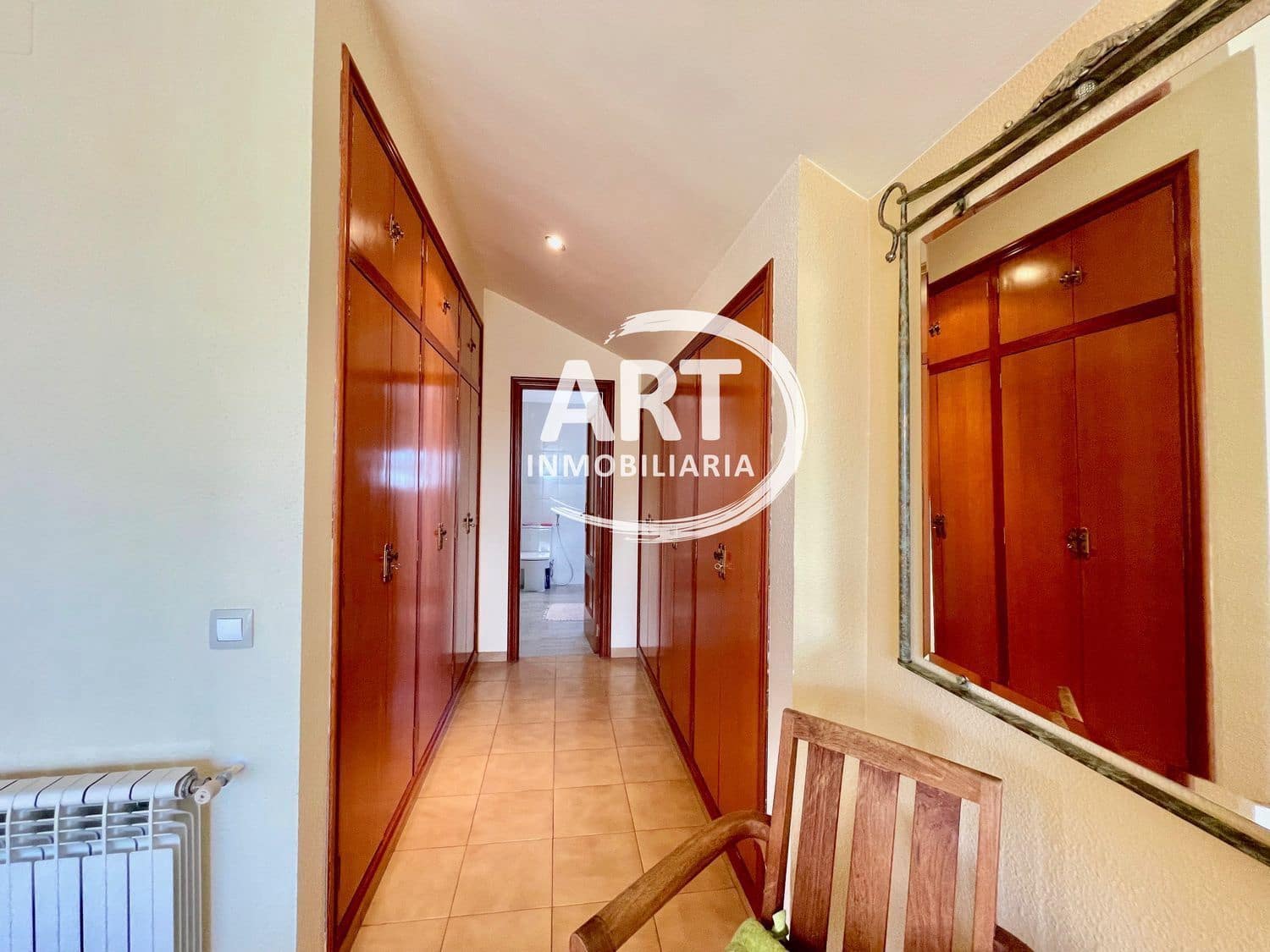 6 slaapkamer Villa te huur in San Antonio de Benageber met zwembad garage - € 3.800 (Ref: 9816976)
