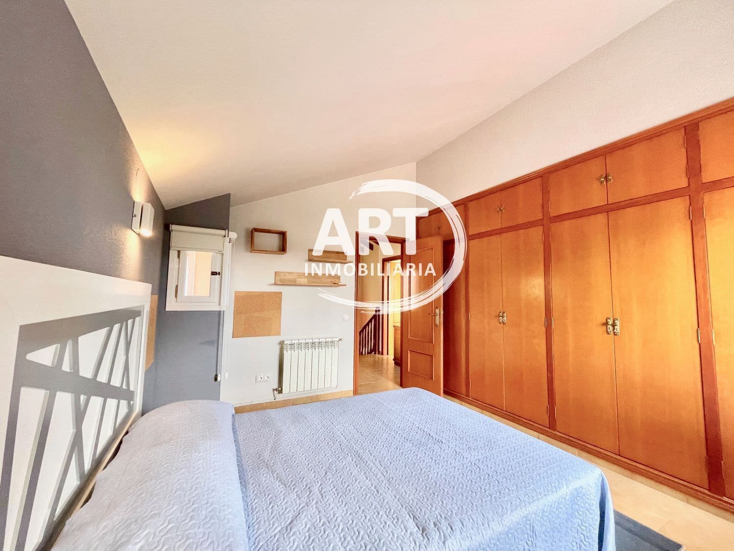 6 slaapkamer Villa te huur in San Antonio de Benageber met zwembad garage - € 3.800 (Ref: 9816976)