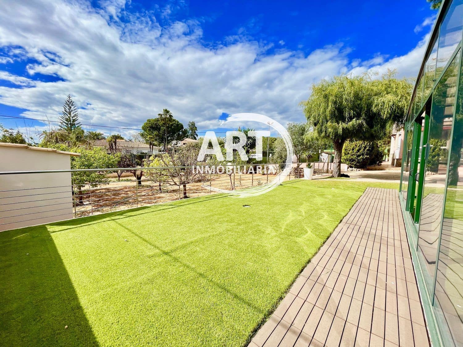 6 slaapkamer Villa te huur in San Antonio de Benageber met zwembad garage - € 3.800 (Ref: 9816976)