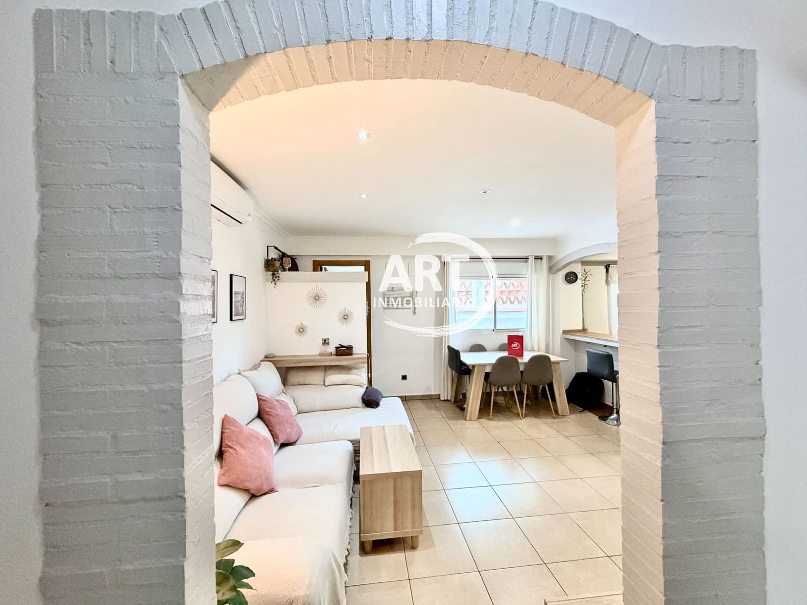 3 makuuhuone Huvila myytävänä paikassa Benaguasil - 239 000 € (Ref: 9816977)