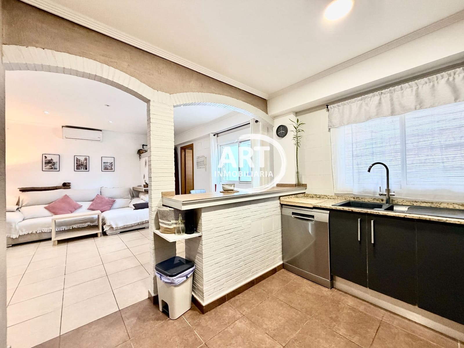 3 makuuhuone Huvila myytävänä paikassa Benaguasil - 239 000 € (Ref: 9816977)