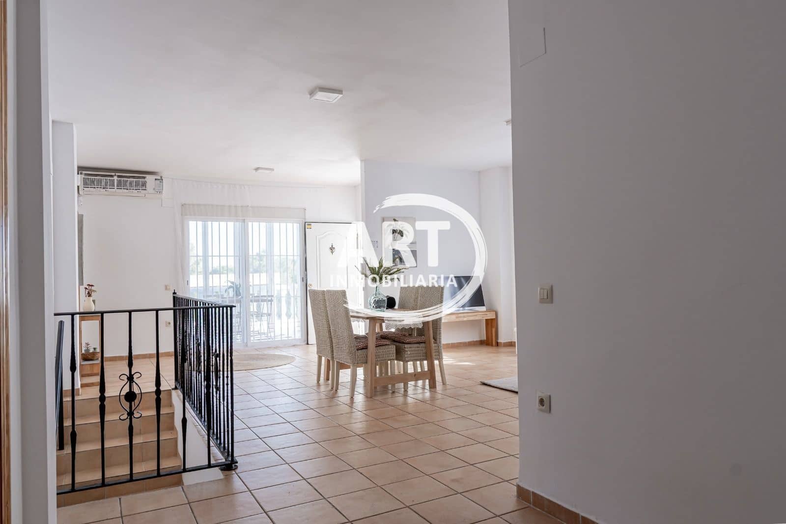 4 soveværelse Villa til salg i Betera med swimmingpool garage - € 380.000 (Ref: 9824612)
