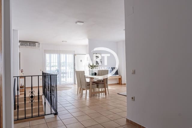 4 soveværelse Villa til salg i Bétera med swimmingpool garage - € 380.000 (Ref: 9824612)