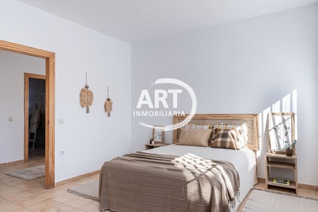 4 soveværelse Villa til salg i Bétera med swimmingpool garage - € 380.000 (Ref: 9824612)