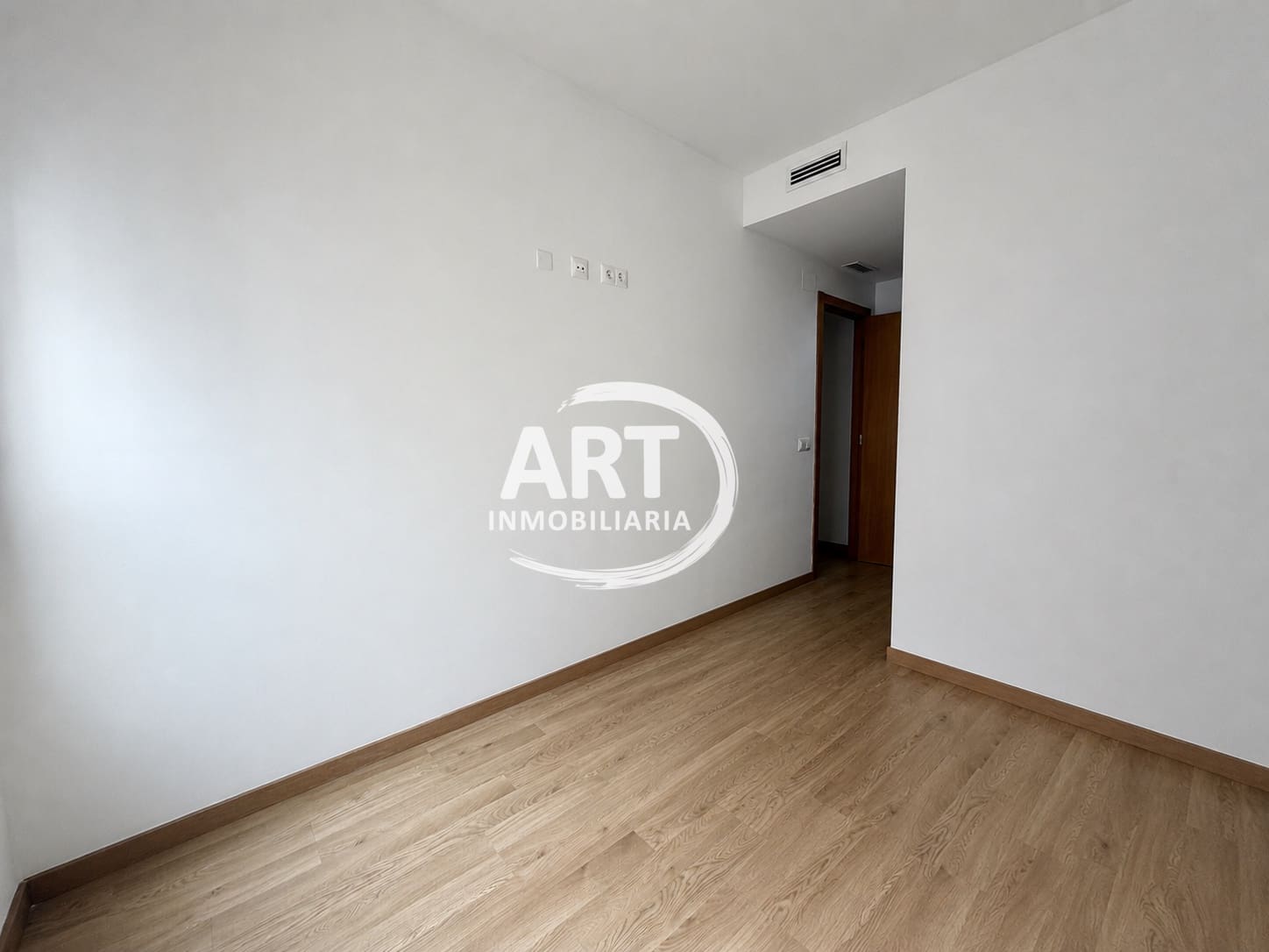 3 makuuhuone Kattohuoneisto myytävänä paikassa Paterna - 260 000 € (Ref: 9824613)