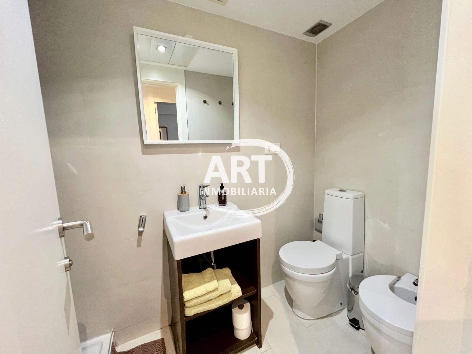 4 bedroom Townhouse for sale in Rocafort with garage - € 390,000 (Ref: 9838877)