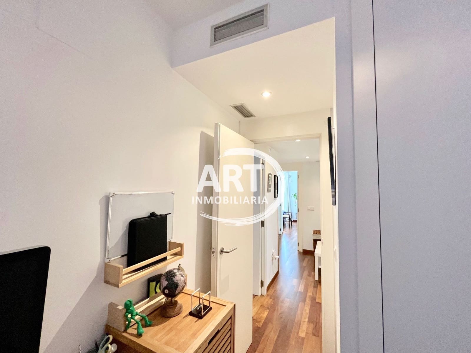 4 bedroom Townhouse for sale in Rocafort with garage - € 390,000 (Ref: 9838877)
