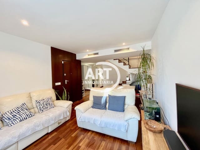 4 quarto Casa em Banda para venda em Rocafort com garagem - 400 000 € (Ref: 9838877)
