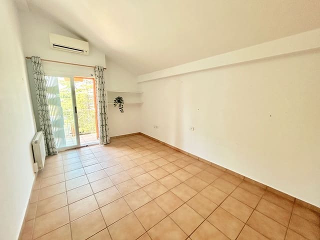 Chalet de 5 habitaciones en L'Eliana en alquiler con piscina garaje - 3.450 € (Ref: 9838878)