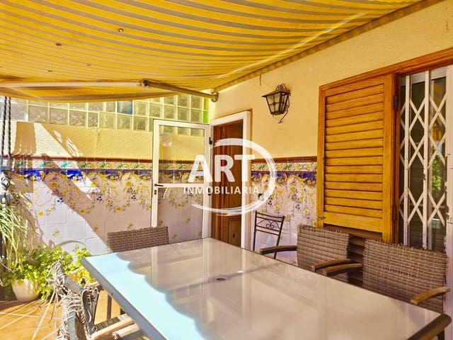 4 bedroom Semi-detached Villa for rent in Godella with garage - € 1,800 (Ref: 9842114)