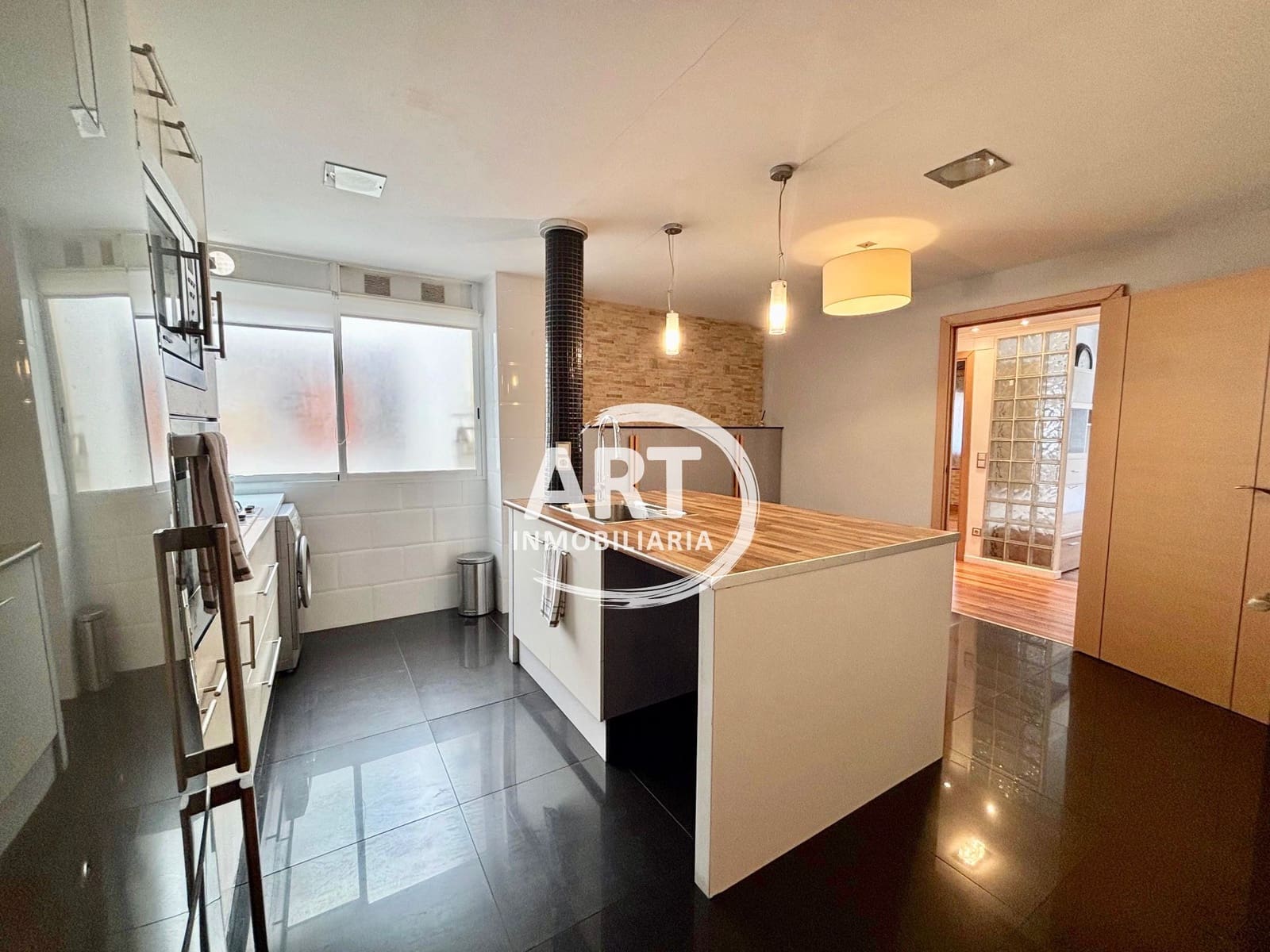 3 soveværelse Lejlighed til salg i Valencia by - € 380.000 (Ref: 9854888)