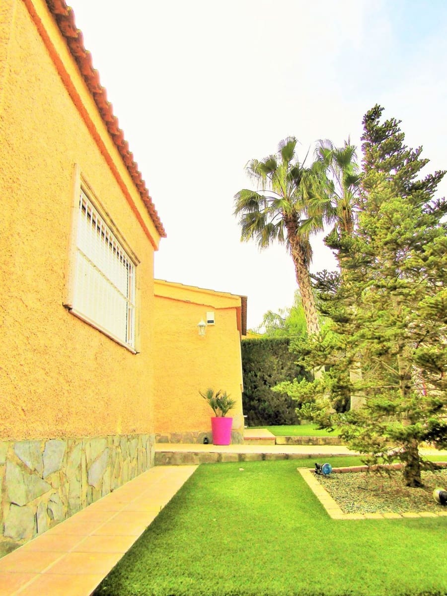 5 soveværelse Villa til leje i San Antonio de Benageber med swimmingpool garage - € 2.500 (Ref: 9856328)