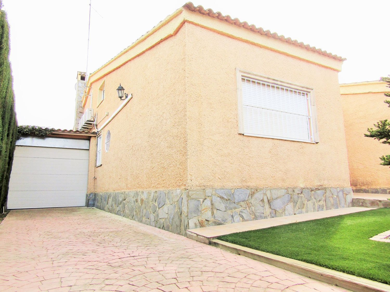 5 soveværelse Villa til leje i San Antonio de Benageber med swimmingpool garage - € 2.500 (Ref: 9856328)