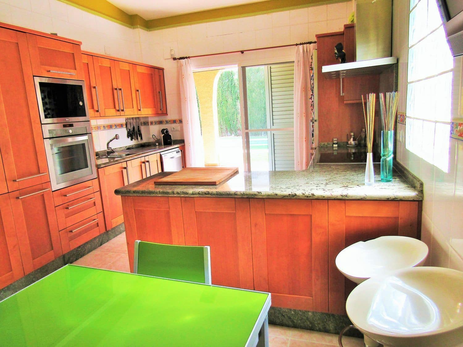 5 soveværelse Villa til leje i San Antonio de Benageber med swimmingpool garage - € 2.500 (Ref: 9856328)
